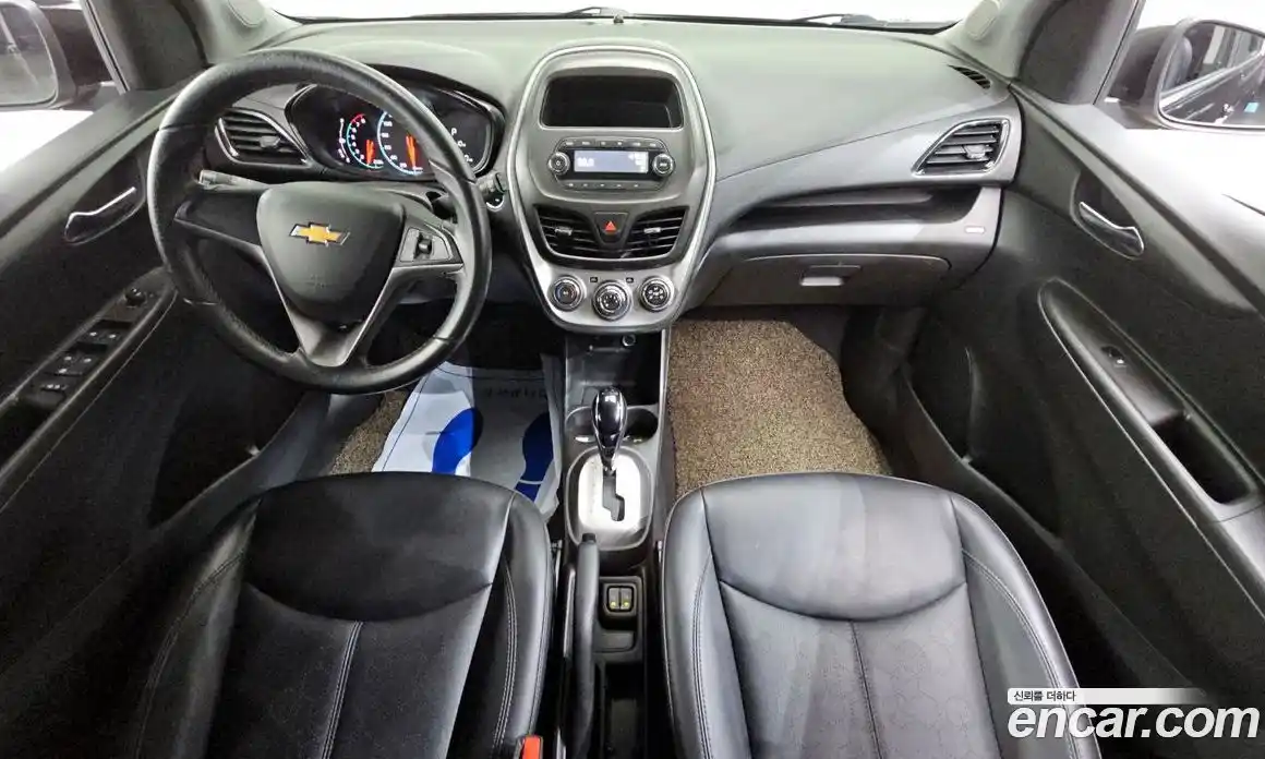 Chevrolet Spark 2017 1.0 Автомат в Москве № 540102, фото 7