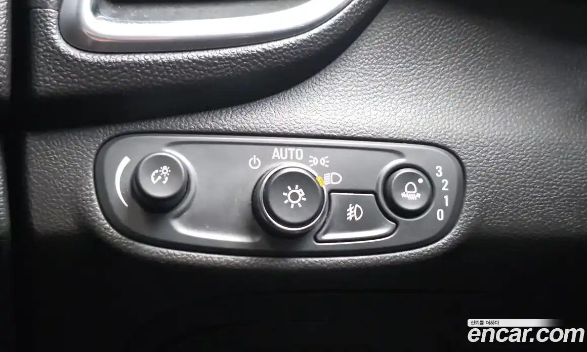 Chevrolet Trax 2019 1.4 Автомат в Москве № 540113, фото 19