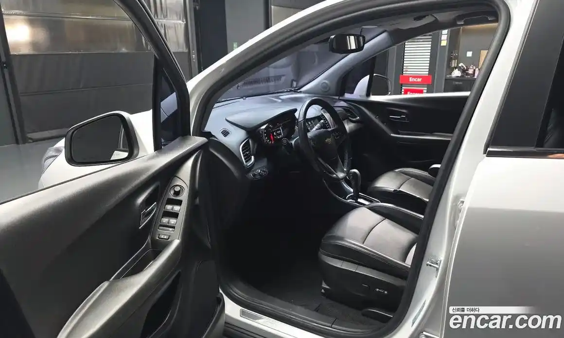 Chevrolet Trax 2019 1.4 Автомат в Москве № 540113, фото 10