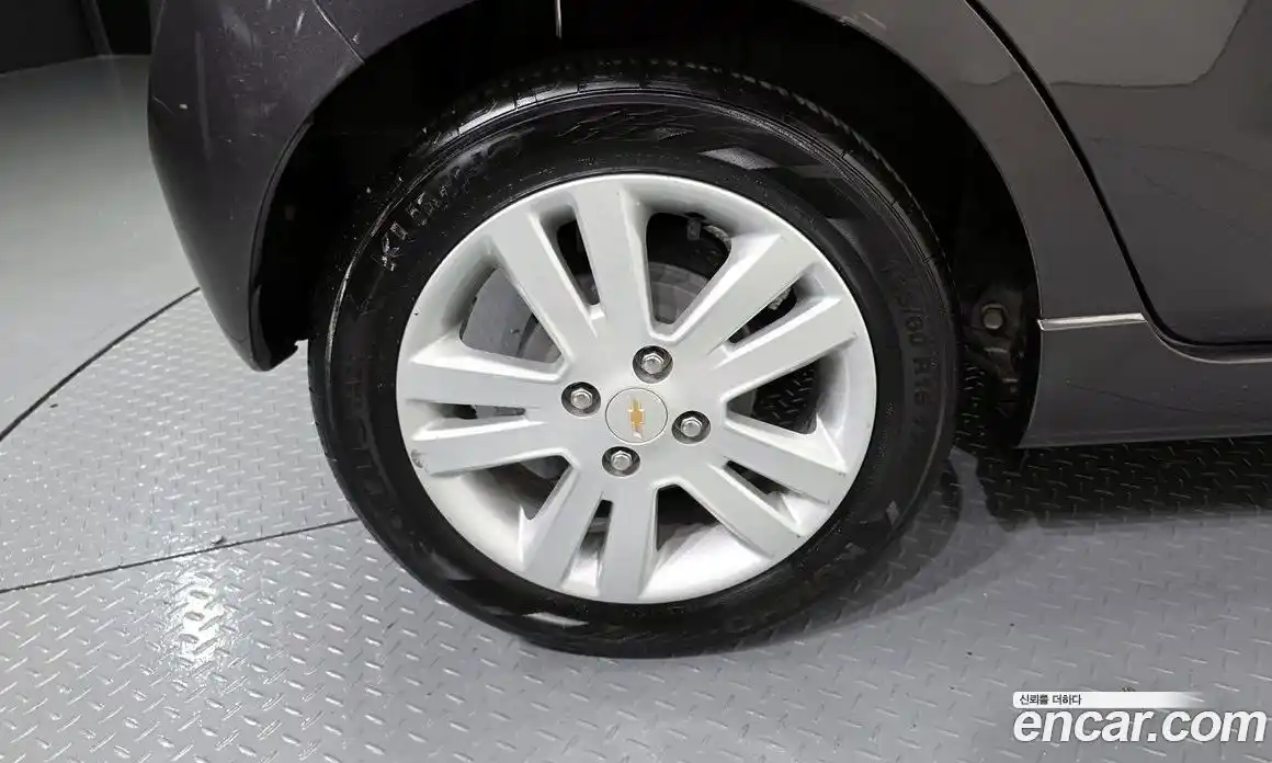 Chevrolet Spark 2014 1.0 Механическая в Москве № 540135, фото 5