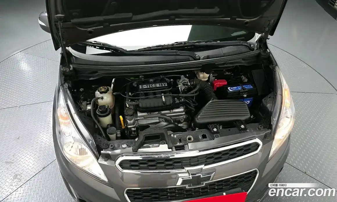 Chevrolet Spark 2014 1.0 Механическая в Москве № 540135, фото 6