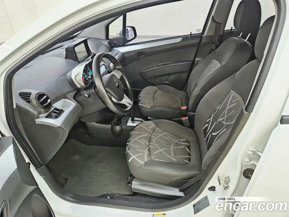 Chevrolet Spark 2014 1.0 Автомат в Москве № 540145, фото 10