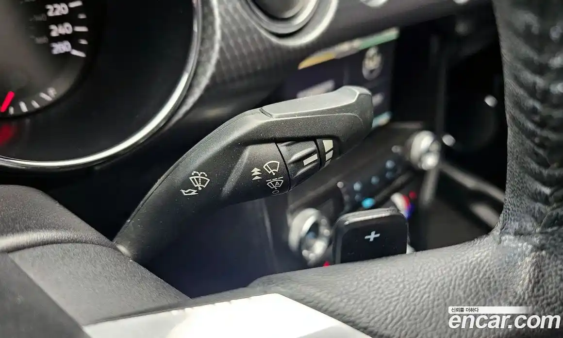 Ford Mustang 2016 2.3 Автомат в Москве № 541530, фото 18