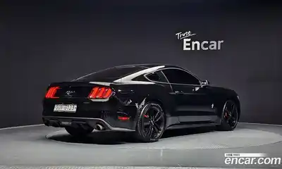 Ford Mustang 2016 2.3 Автомат в Москве № 541530, миниатюра 2