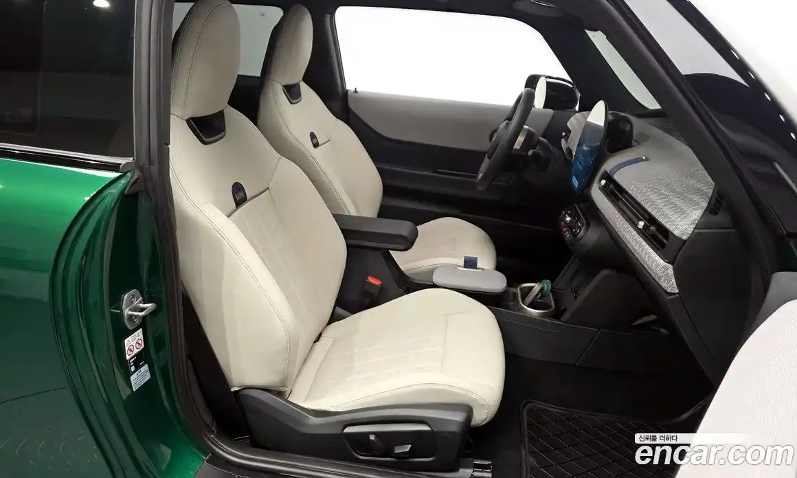 Mini Cooper 2025 2.0 Автомат в Москве № 541787, фото 11