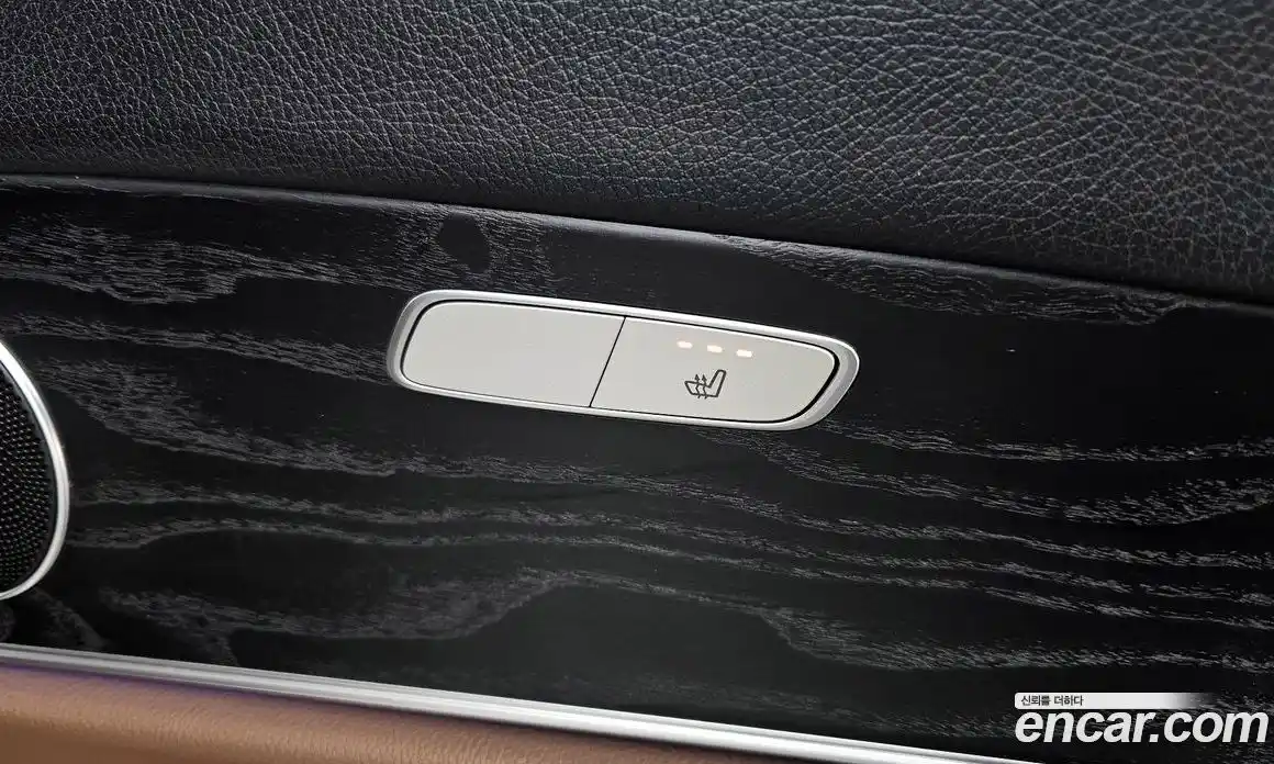 Mercedes-Benz E-Class 2019 1.9 Автомат в Москве № 542890, фото 19