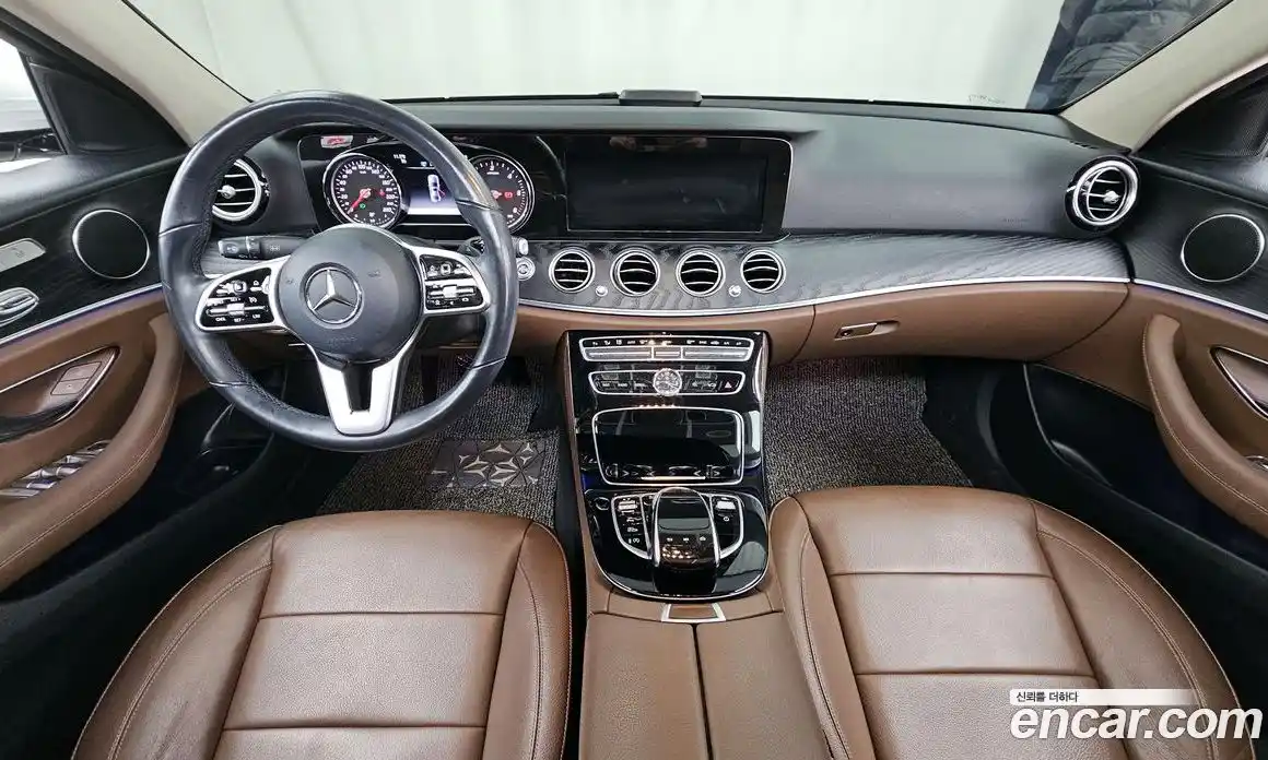 Mercedes-Benz E-Class 2019 1.9 Автомат в Москве № 542890, фото 7