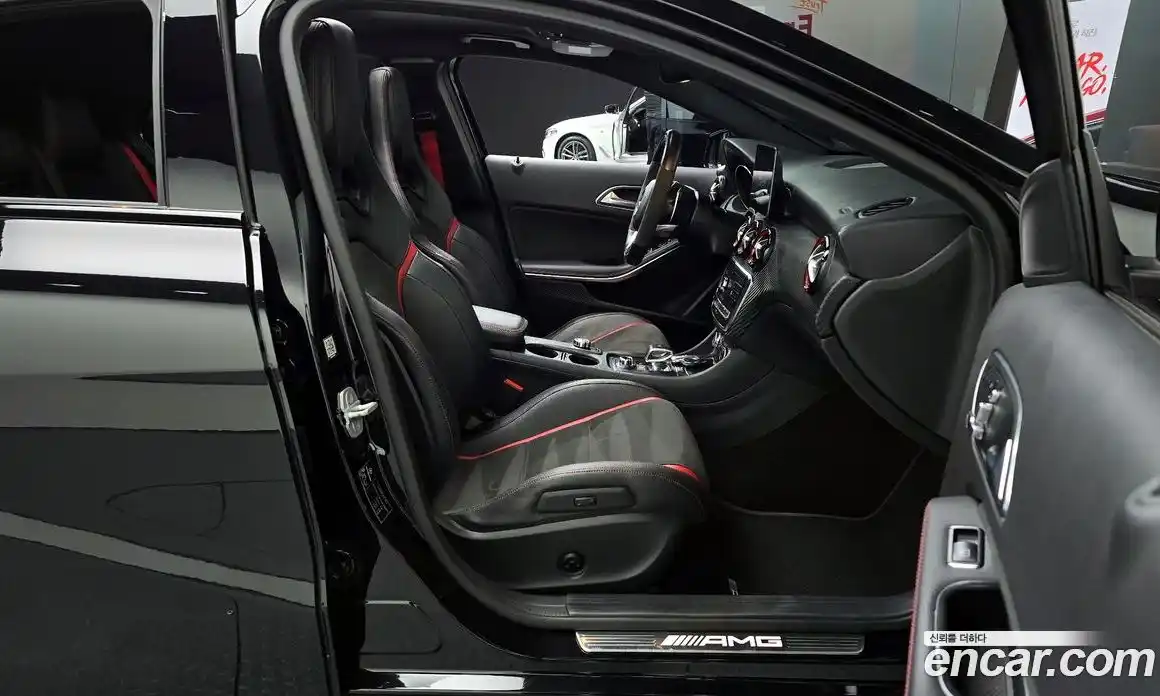 Mercedes-Benz A-Class 2018 2.0 Автомат в Москве № 543026, фото 11