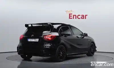 Mercedes-Benz A-Class 2018 2.0 Автомат в Москве № 543026, миниатюра 2