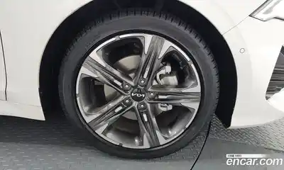 Kia K5 2022 1.6 Автомат в Москве № 54358, миниатюра 4