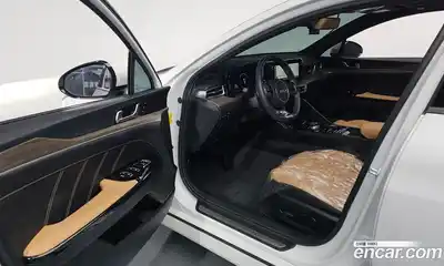 Kia K5 2022 1.6 Автомат в Москве № 54358, миниатюра 9