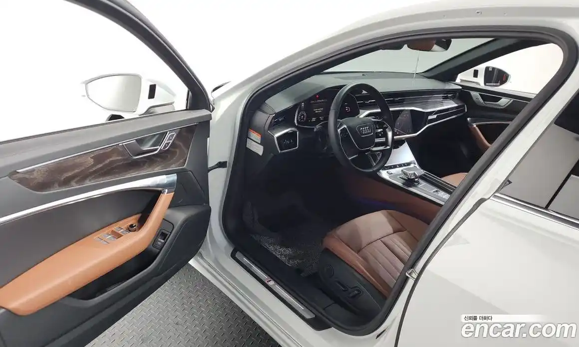 Audi A6 2023 2.0 Автомат в Москве № 543893, фото 9