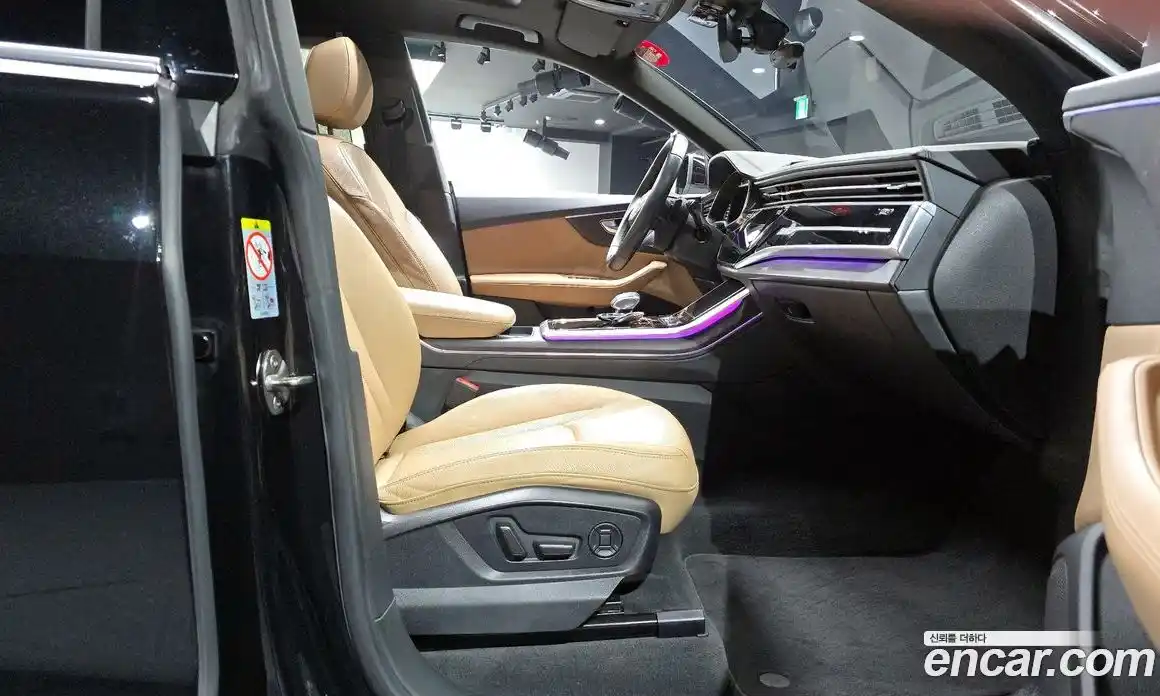 Audi Q8 2022 3.0 Автомат в Москве № 544615, фото 11