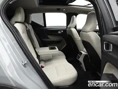 Volvo XC40 2025 2.0 Автомат в Москве № 544894, миниатюра 12