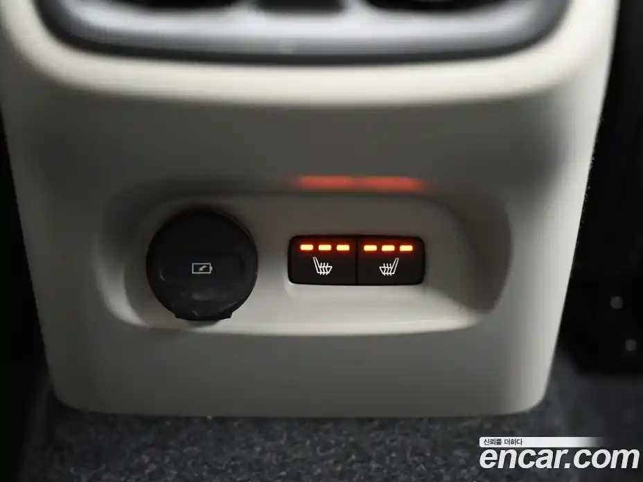 Volvo XC40 2025 2.0 Автомат в Москве № 544894, фото 16