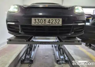 Porsche Panamera, 2020