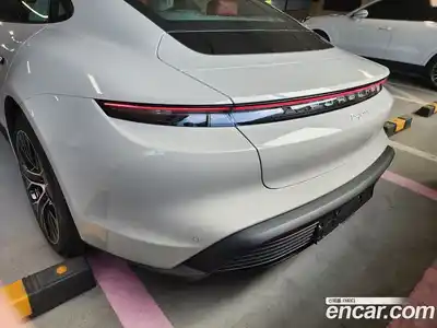 Porsche Taycan 2023 Автомат в Москве № 545977, миниатюра 2