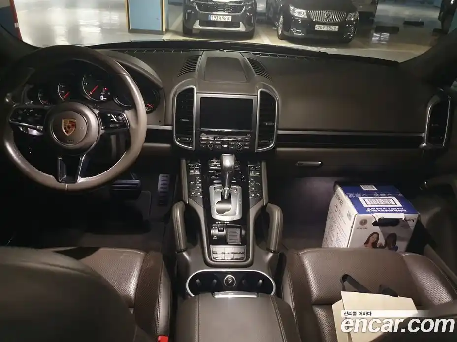 Porsche Cayenne 2016 3.0 Автомат в Москве № 546083, фото 13