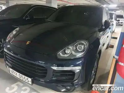 Porsche Cayenne 2016 3.0 Автомат в Москве № 546083, миниатюра 2