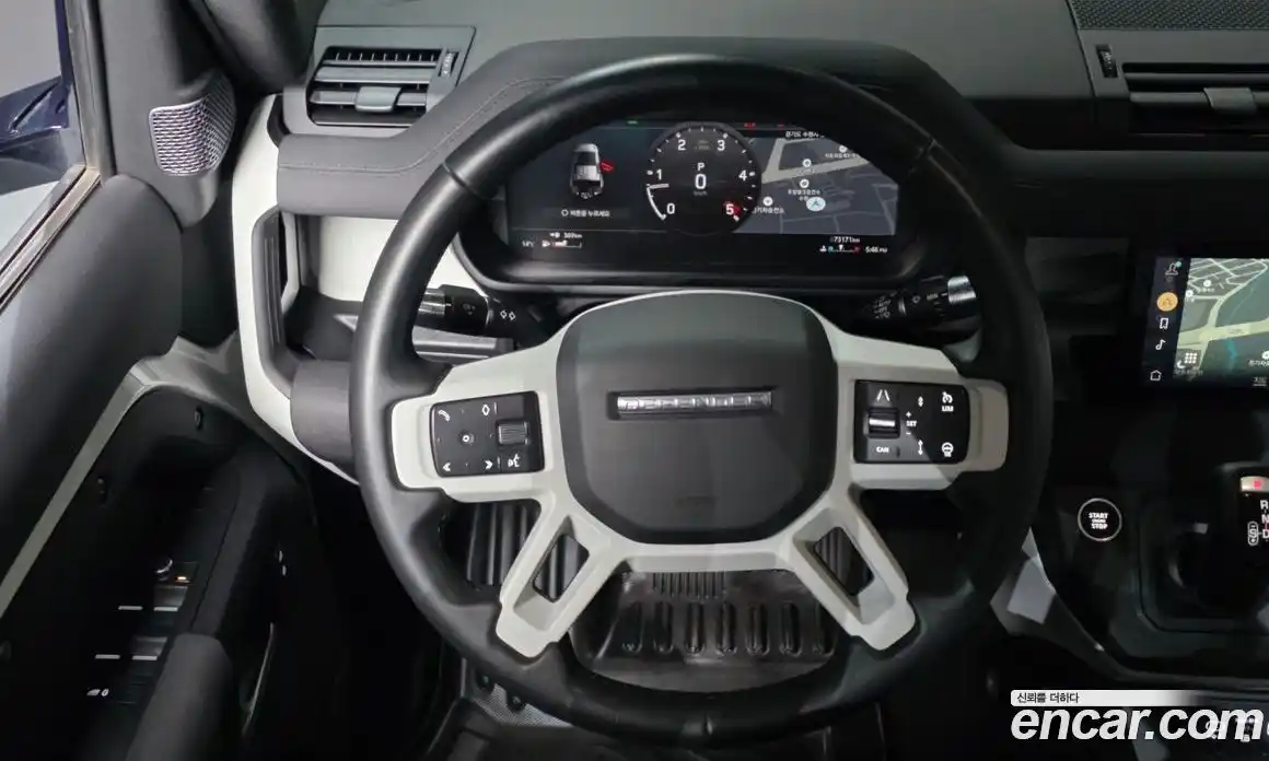 Land Rover Defender 2020 2.0 Автомат в Москве № 546234, фото 13