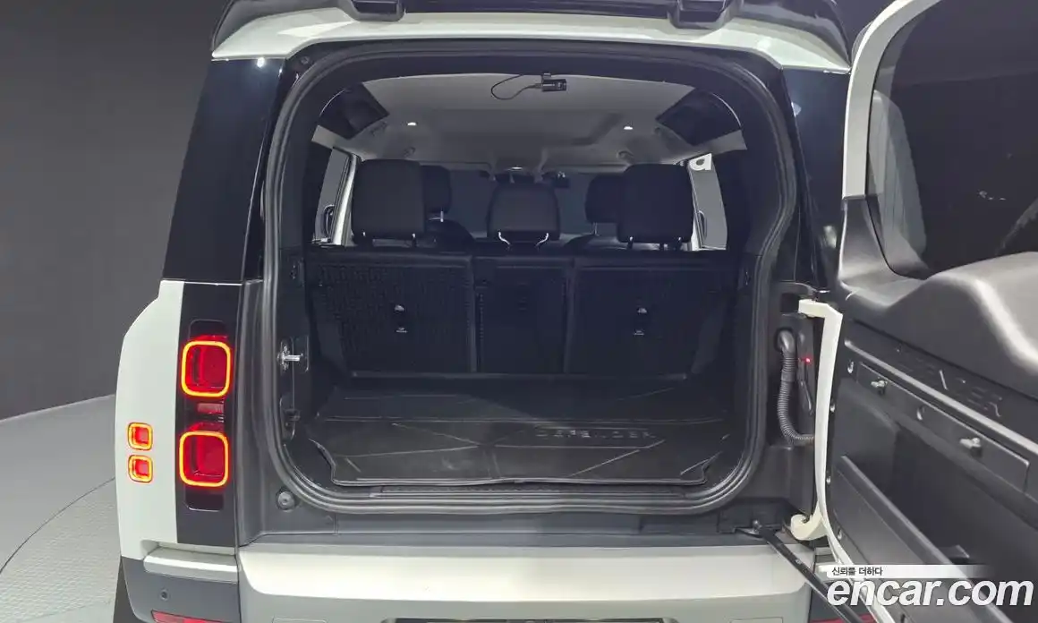 Land Rover Defender 2020 2.0 Автомат в Москве № 546234, фото 20