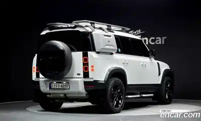 Land Rover Defender 2020 2.0 Автомат в Москве № 546234, миниатюра 2
