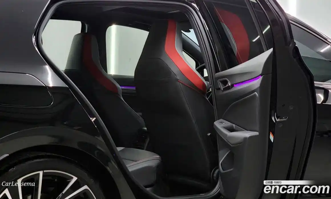 Volkswagen Golf 2024 2.0 Автомат в Москве № 547190, фото 13