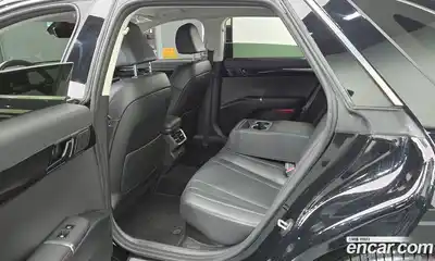 Hyundai Grandeur 2023 1.6 Автомат в Москве № 5611, миниатюра 11