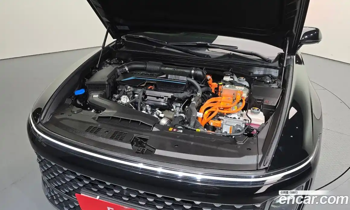 Hyundai Grandeur 2023 1.6 Автомат в Москве № 5611, фото 9