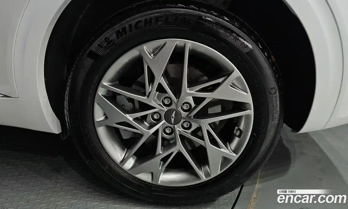 Genesis GV70 2023 2.5 Автомат в Москве № 58251, фото 5