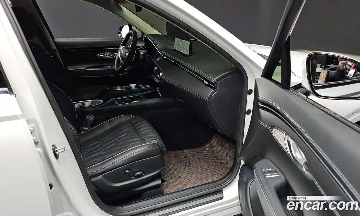 Genesis GV70 2023 2.5 Автомат в Москве № 58251, фото 10