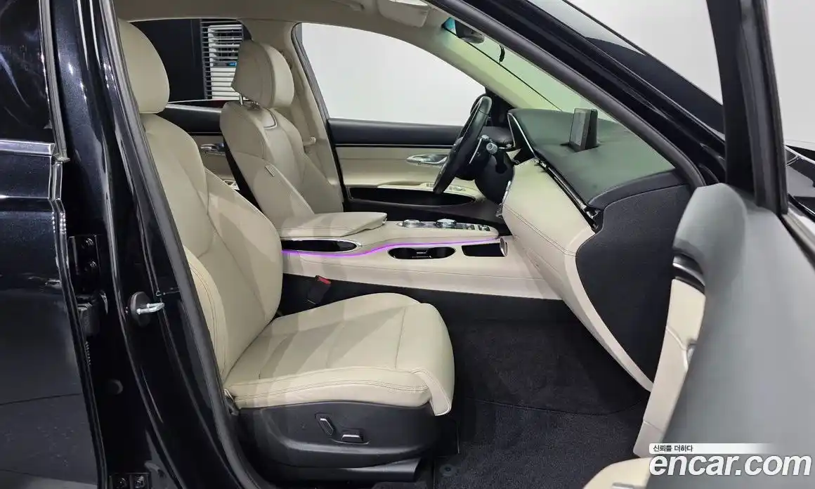 Genesis GV70 2021 2.5 Автомат в Москве № 59474, фото 14