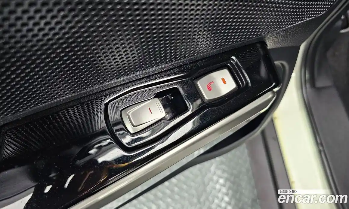 SsangYong TIBOLI 2015 1.6 Автомат в Москве № 66238, фото 20