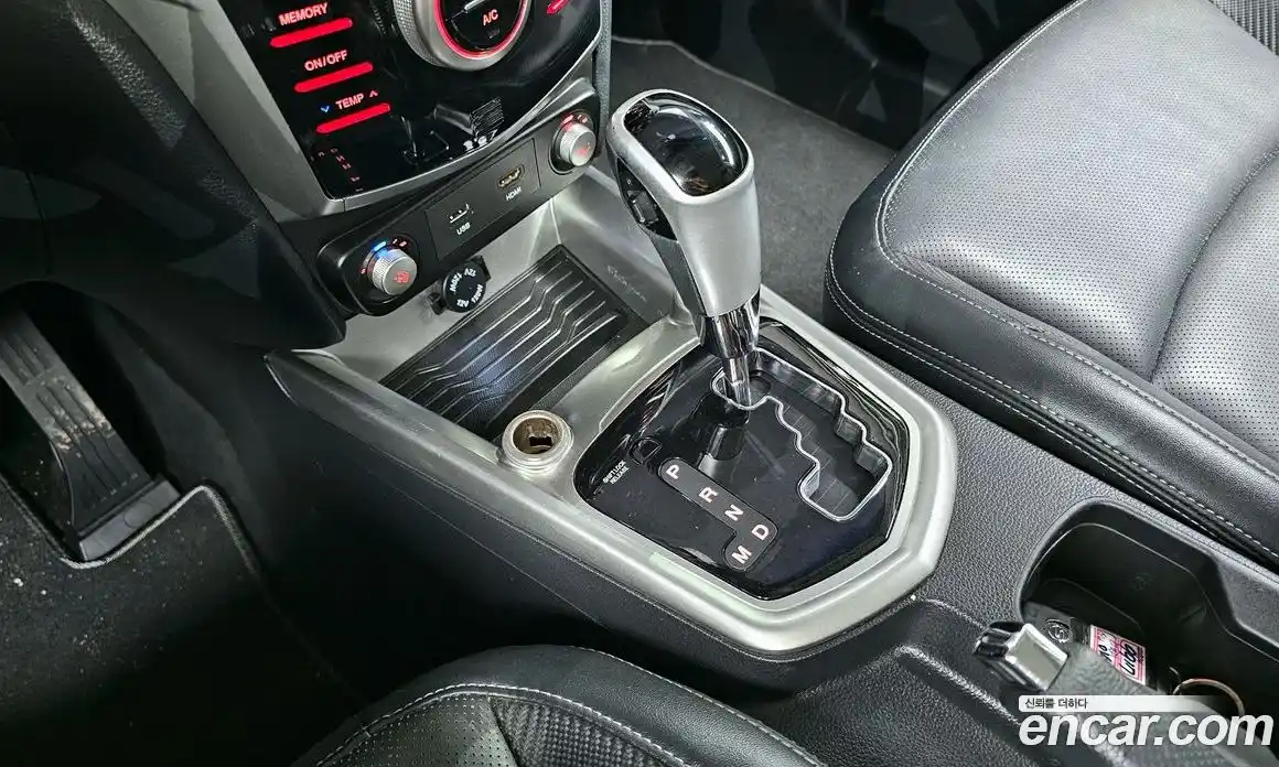 SsangYong TIBOLI 2015 1.6 Автомат в Москве № 66238, фото 8