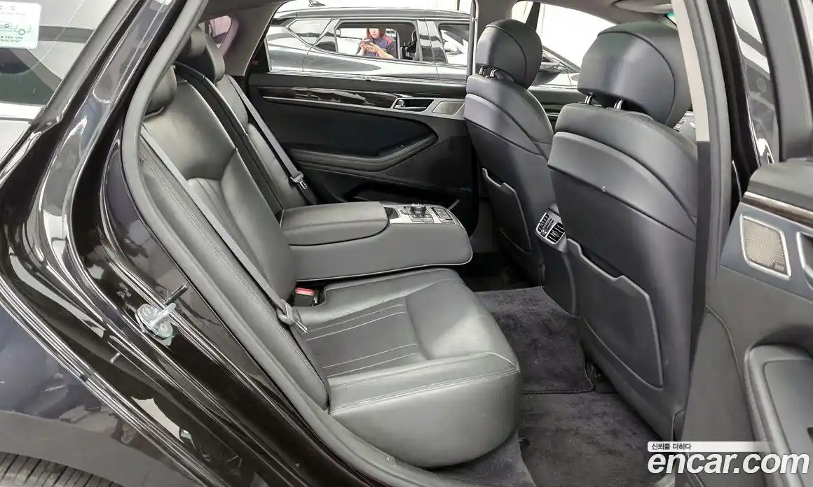 Genesis G80 2018 3.3 Автомат в Москве № 83169, фото 19