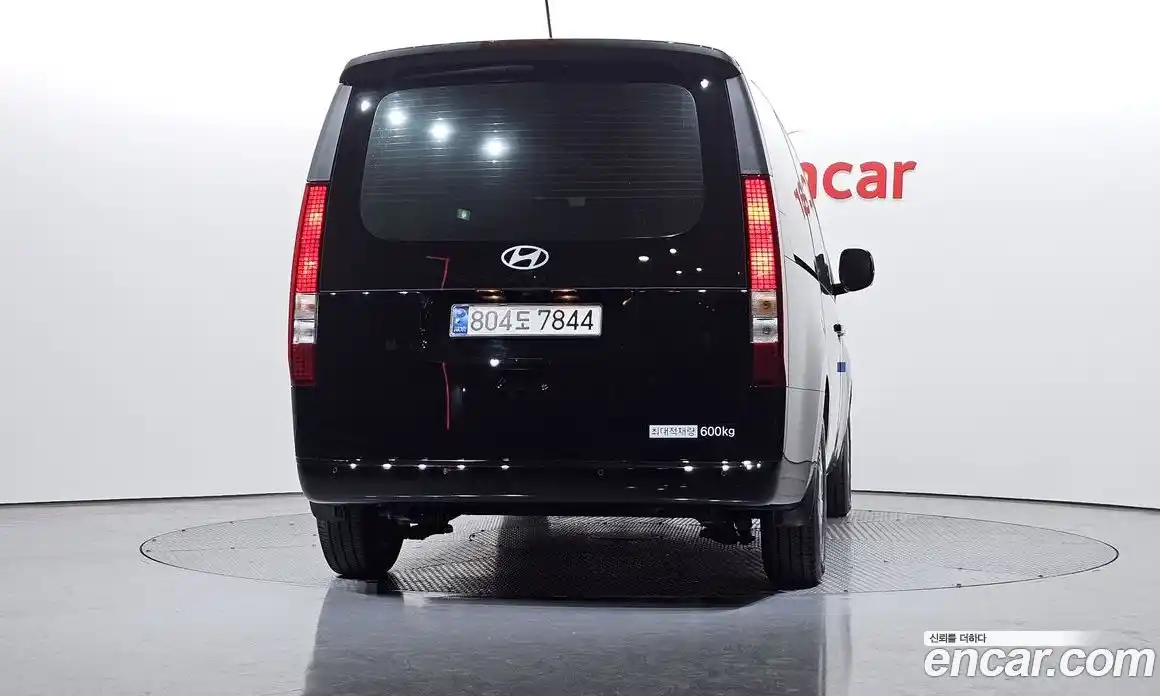 Hyundai Staria 2025 1.6 Автомат в Москве № 87044, фото 12