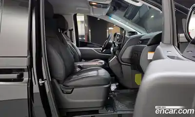 Hyundai Staria 2025 1.6 Автомат в Москве № 87044, миниатюра 3