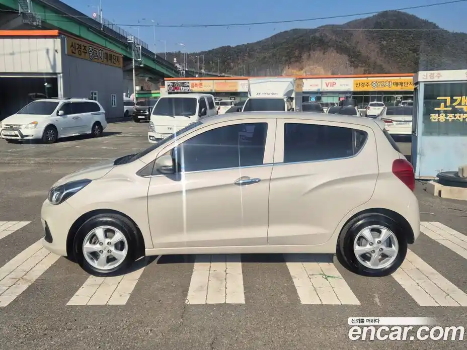 Chevrolet Spark 2018 1.0 Автомат в Москве № 88437, фото 16