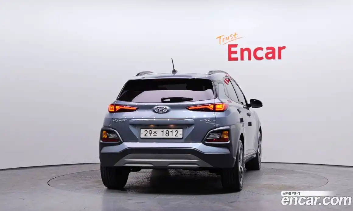 Hyundai Kona 2018 1.6 Автомат в Москве № 90789, фото 17