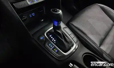 Hyundai Kona 2018 1.6 Автомат в Москве № 90789, миниатюра 3