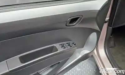 Chevrolet Spark 2013 1.0 Автомат в Москве № 102094, миниатюра 7