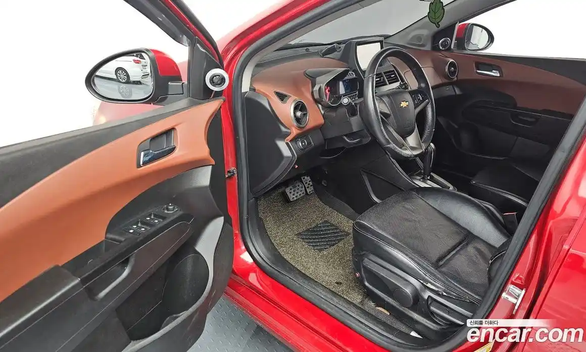 Chevrolet Aveo 2012 1.6 Автомат в Москве № 103824, фото 17