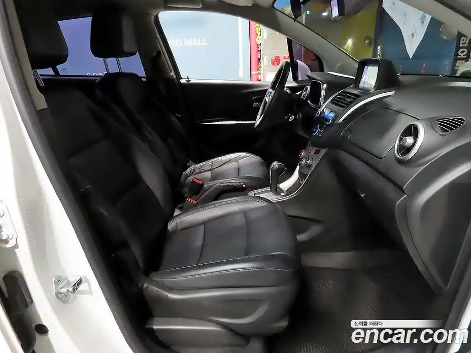 Chevrolet Trax 2015 1.4 Автомат в Москве № 104905, фото 8