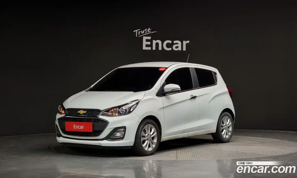 Chevrolet Spark 2019 1.0 Автомат в Москве № 105525, фото 1