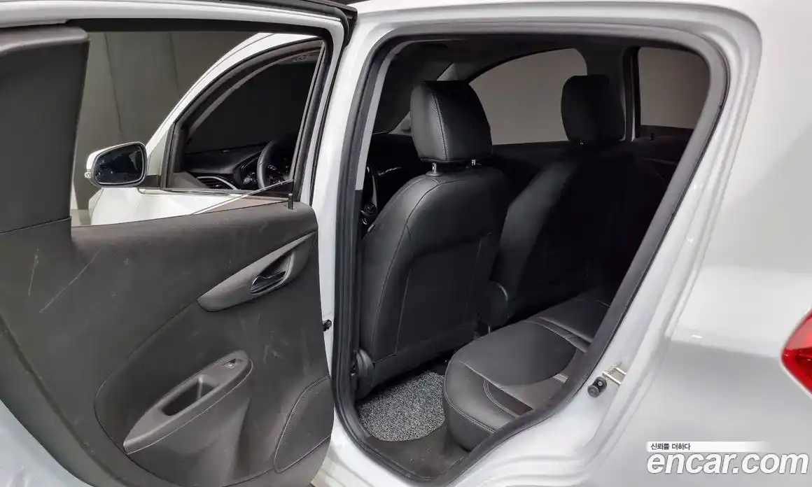 Chevrolet Spark 2019 1.0 Автомат в Москве № 105525, фото 14