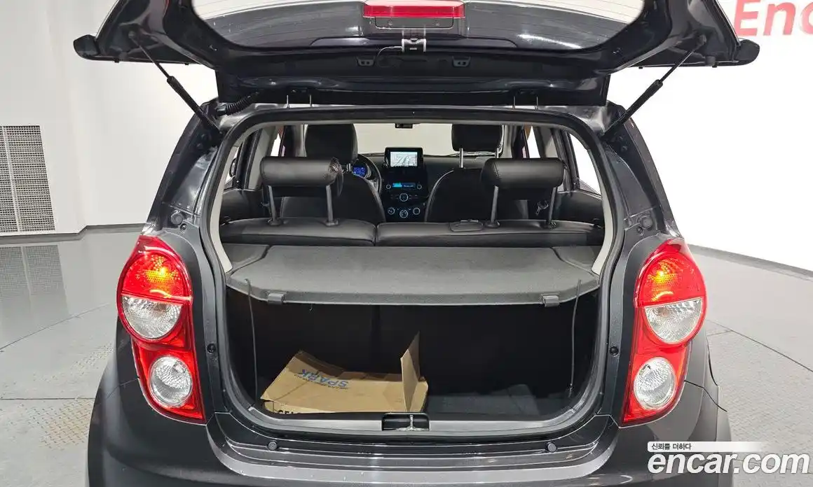 Chevrolet Spark 2015 1.0 Автомат в Москве № 105544, фото 12