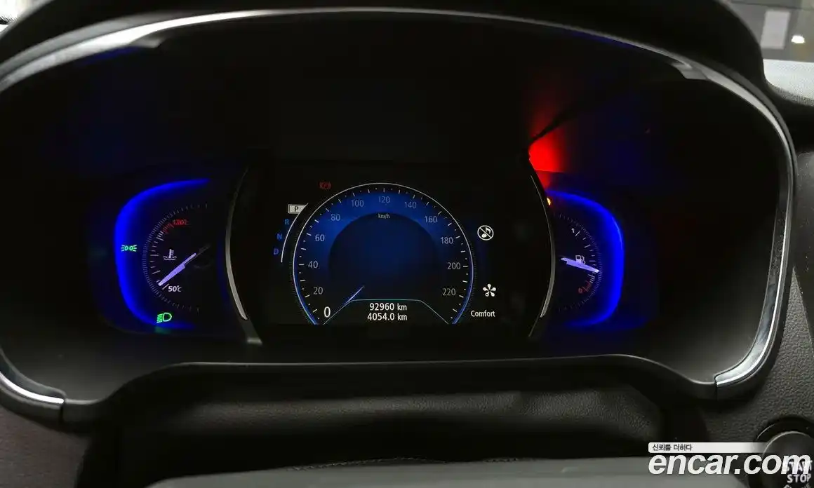 Renault SM6 2019 1.5 Автомат в Москве № 107109, фото 17