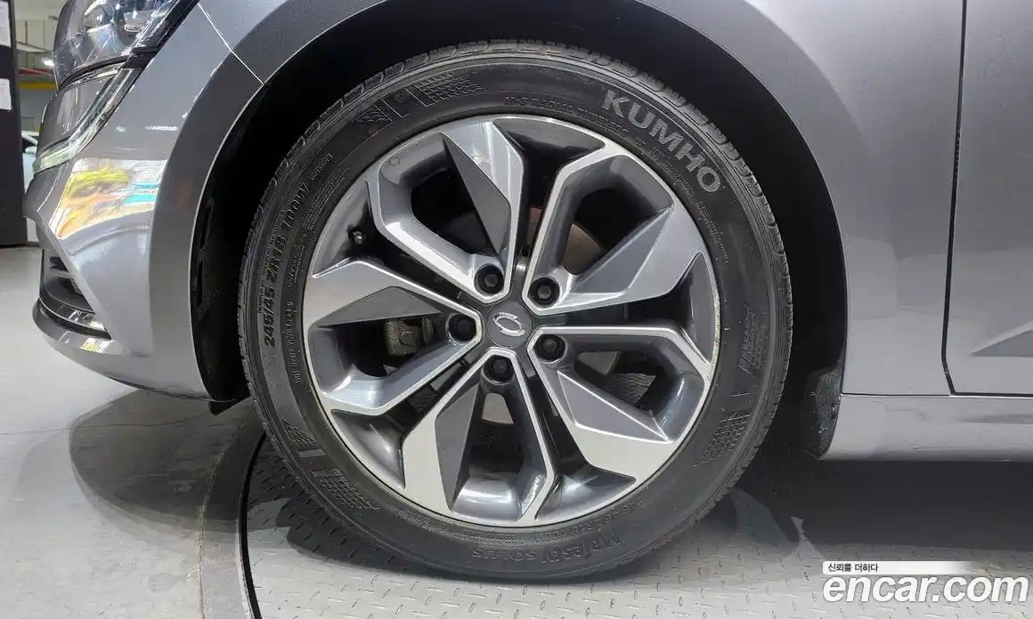 Renault SM6 2019 1.5 Автомат в Москве № 107109, фото 19