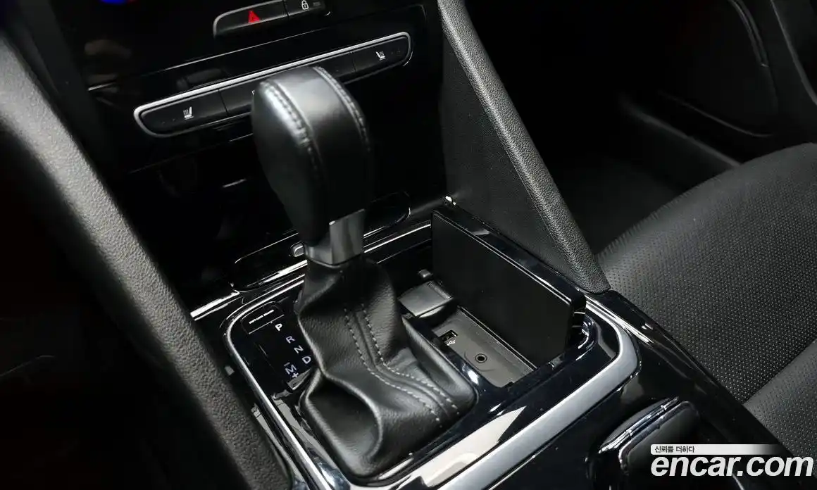 Renault SM6 2019 1.5 Автомат в Москве № 107109, фото 20