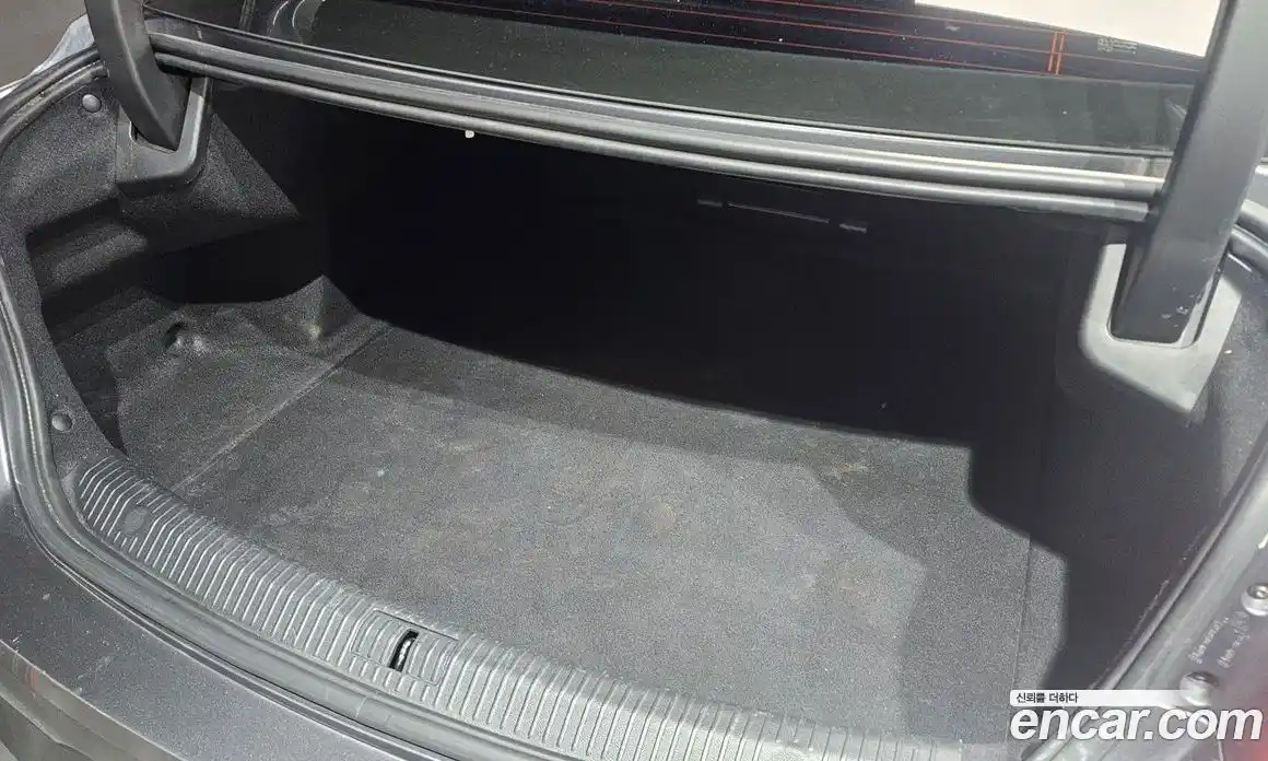 Renault SM6 2019 1.5 Автомат в Москве № 107109, фото 3